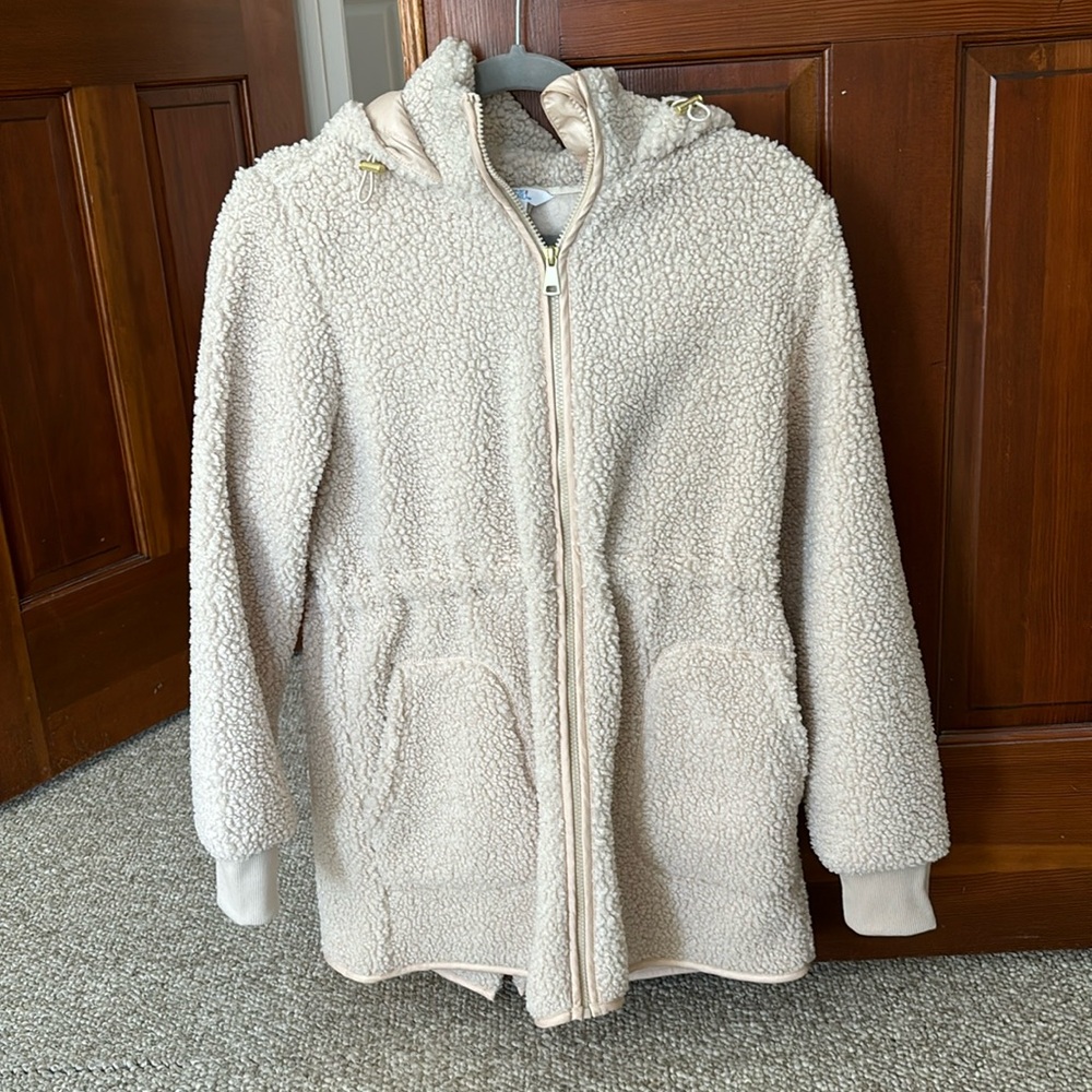 Women’s faux shearling jacket with hood